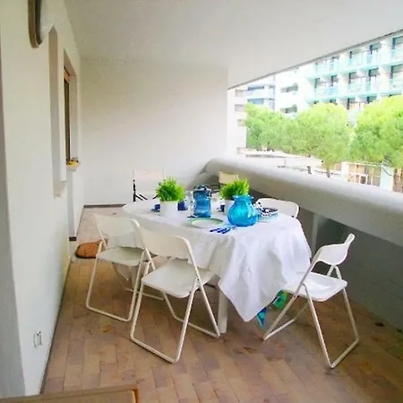 In 21520 Apartment Grado